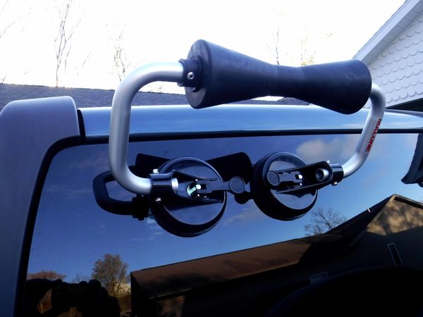 Malone roller for temporary rear window mounting -...