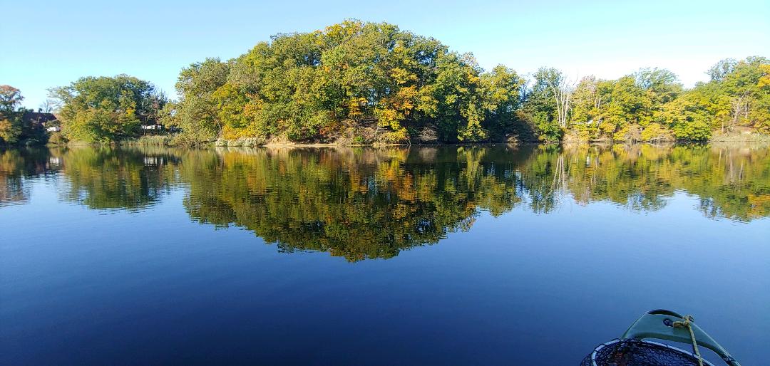 Perch and Stripers in Curtis Creek Maryland Beautiful day on the water