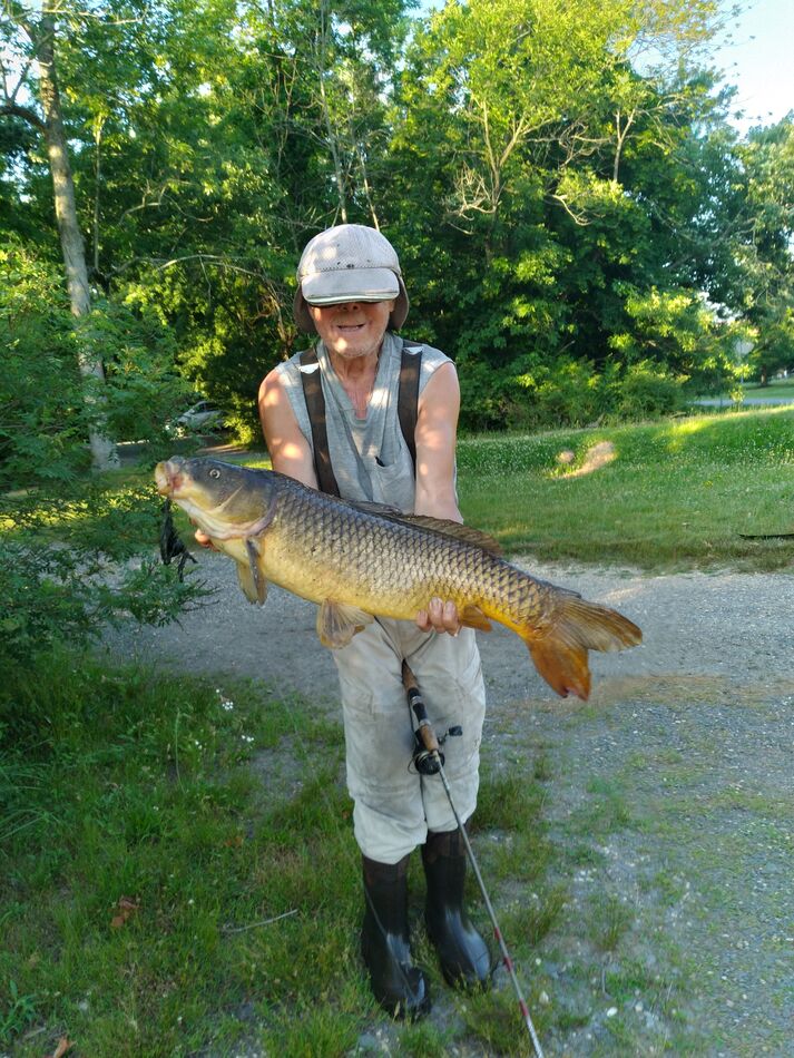 Catfish Caught and released 9 bluegills and 2 channel catfish to 21” with corn and corn meal