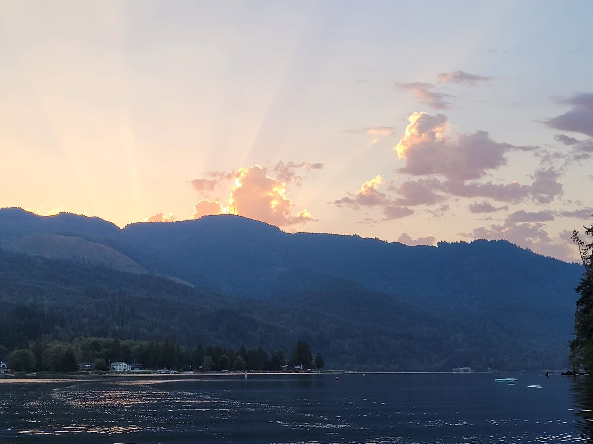 Lake Samish South of Bellingham Another beautiful day in the