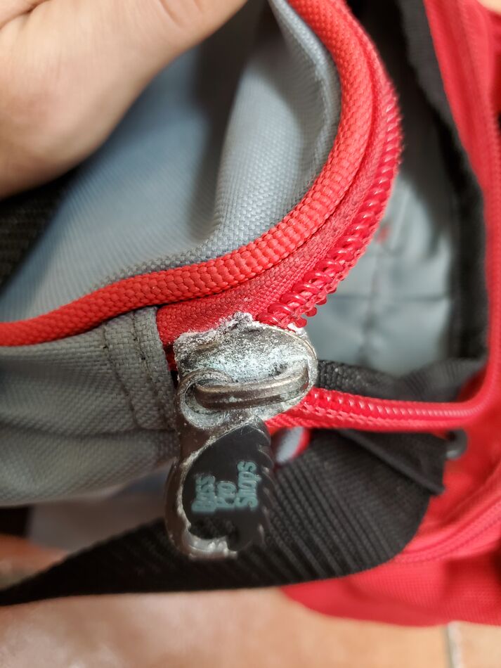 Any way to fix zippers on this fishing bag? I haven't fished in a few