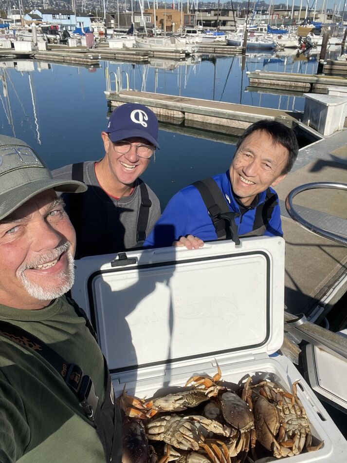 Smiles with limits of crab, despite the trips stru...