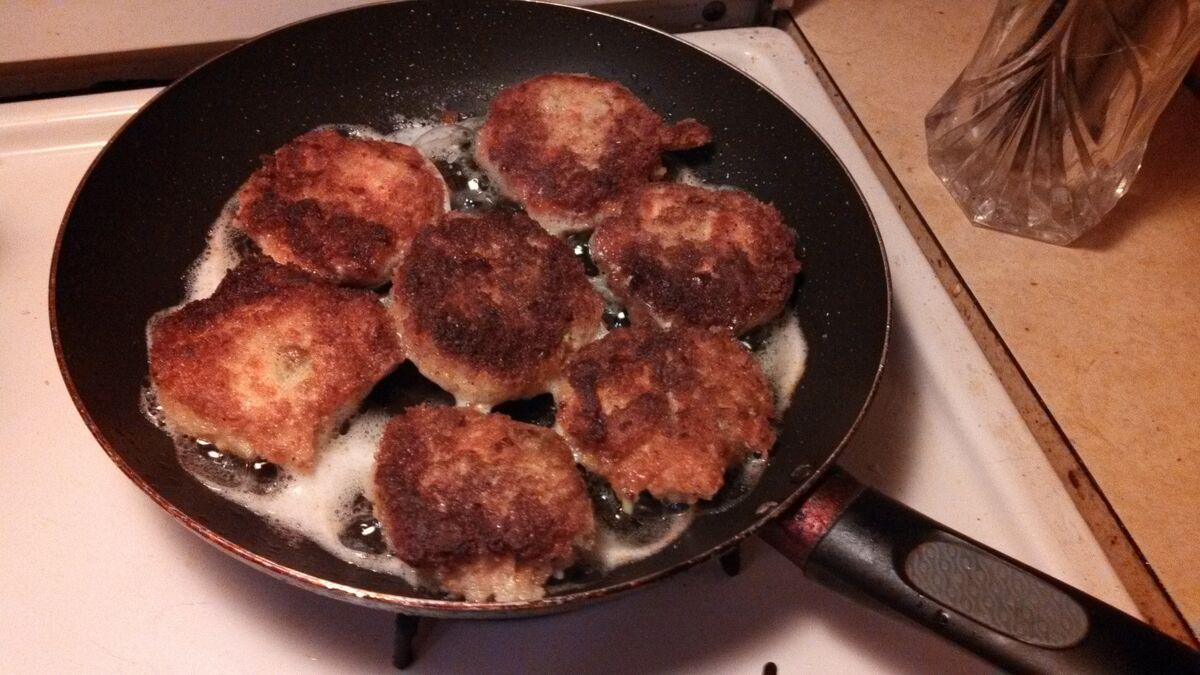 Crab cakes....